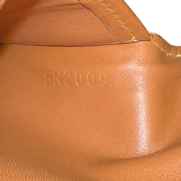 Louis Vuitton Nomade Pocket Organizer Card Holder Wallet - Picture 5 of 6